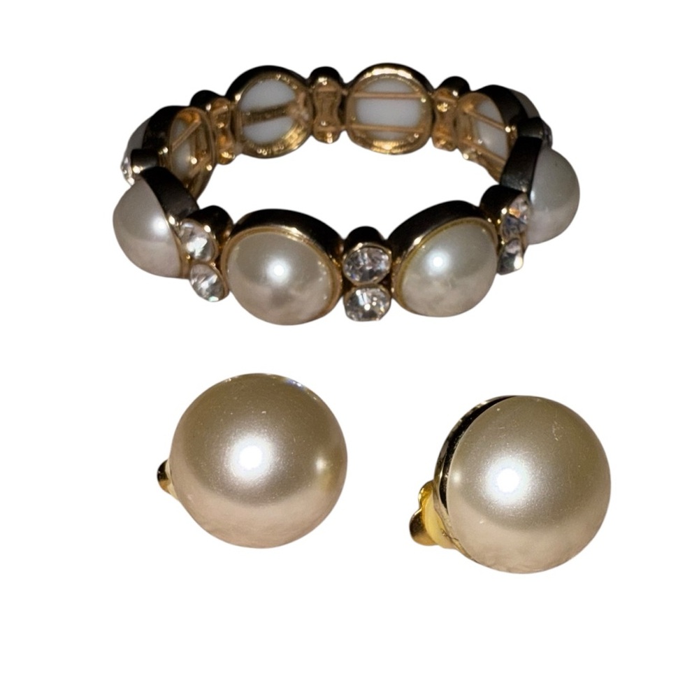 Gold and Pearl Bracelet & Clip-On Earring Set